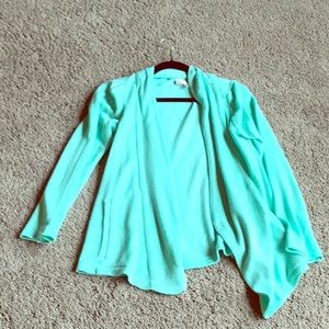 Knit cardigan in mint. Size M